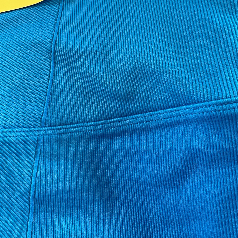 2 Pairs - All In Motion High-Rise 6 in Bike Shorts - Picture 4 of 6